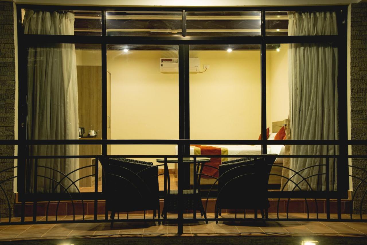 Gateway Himalaya Resort Ghanpokhara Eksteriør bilde
